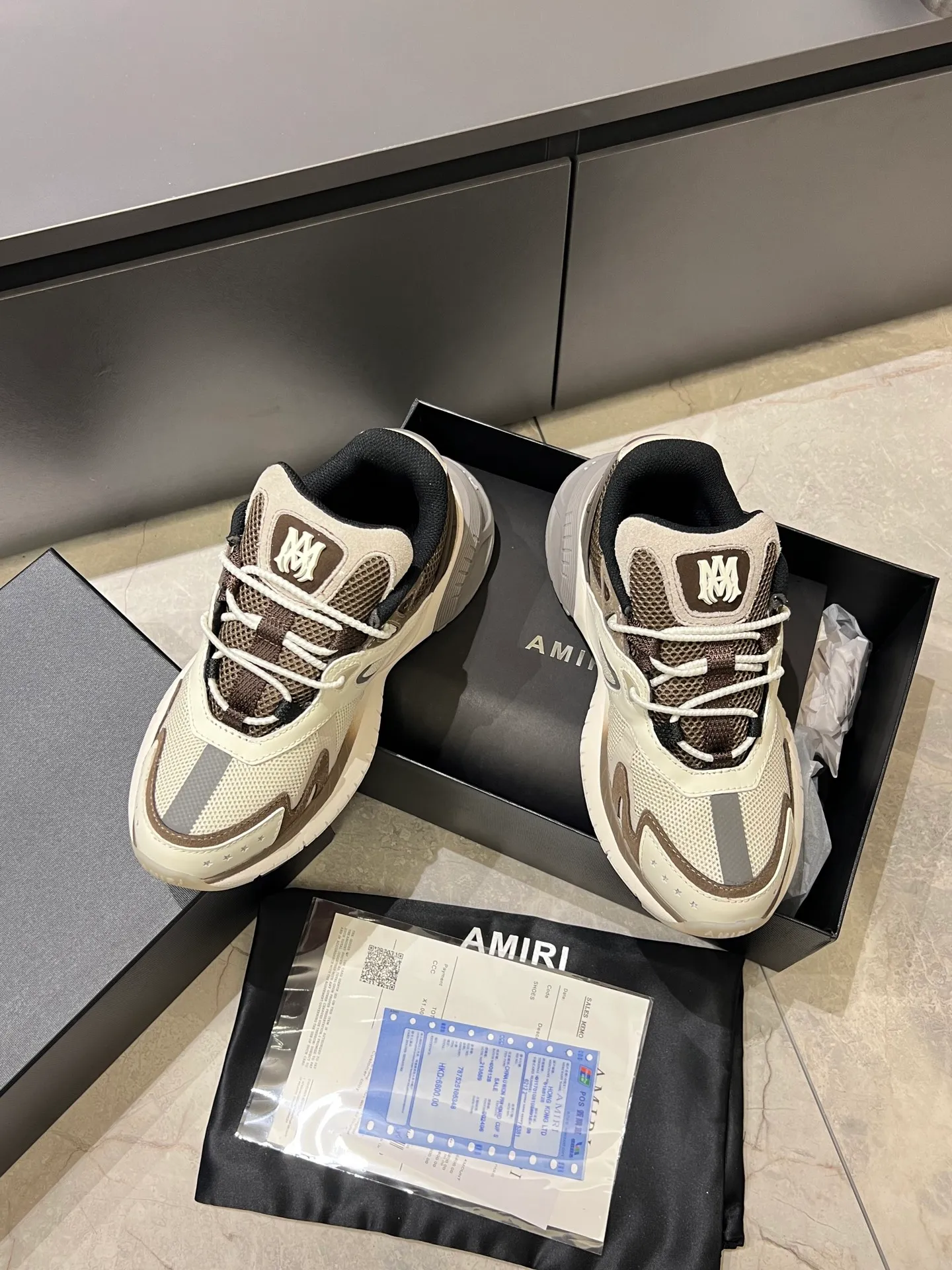Men's shoes 💰p680 AMIRI's new men's casual sports shoes, made of first-layer cowhide upper and original breathable mesh, rich in three-dimensionality, contrasting color design, simple style, fashionable and sporty, breathable mesh lining, original ultra-light outsole, a must-have item for daily leisure! Size: 38-45!